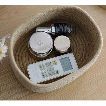 Handwoven Desktop Storage Basket with Lid — Multifunctional Organizer for Cosmetics & Sundries