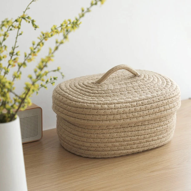 Handwoven Desktop Storage Basket with Lid — Multifunctional Organizer for Cosmetics & Sundries